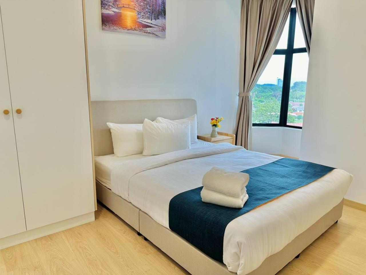 Mutiara Melaka Beach Resort By Glex Tangga Batu Eksteriør billede
