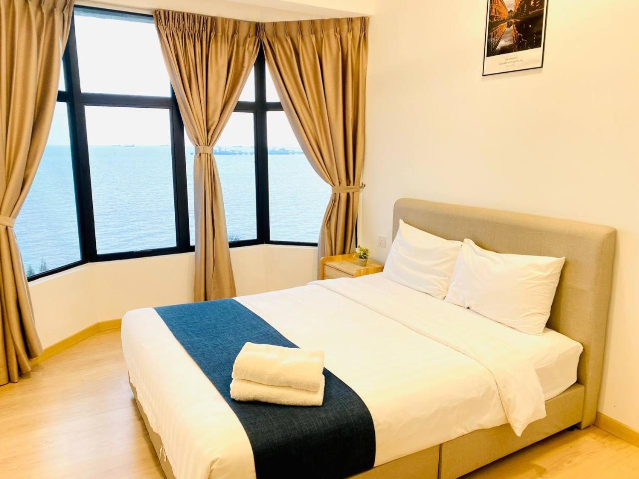 Mutiara Melaka Beach Resort By Glex Tangga Batu Eksteriør billede